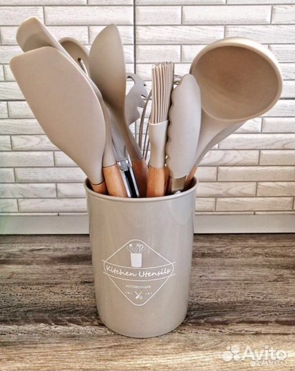 Набор кухонных принадлежностей.12 предметов.Новый