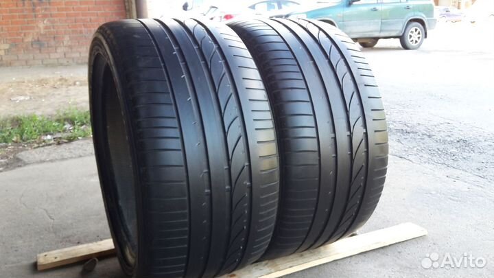Bridgestone Dueler H/P Sport 295/35 R21