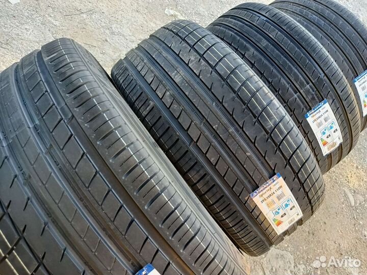 Triangle TH201 225/35 R19 и 255/30 R19