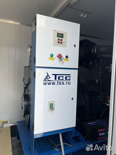 Генератор в контейнере 200 кВт