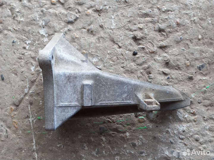 Крепление двигателя BMW 3 E46 1999 1094652