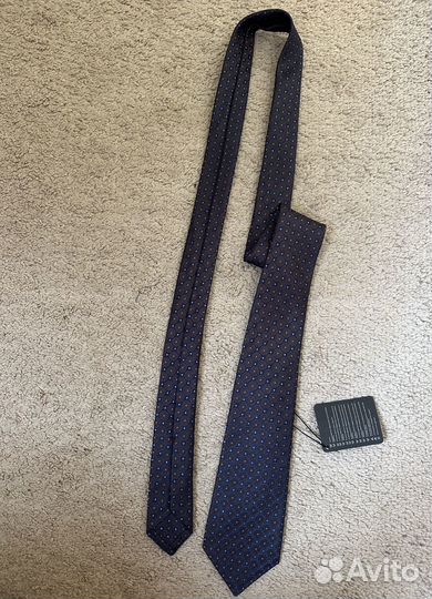 Шелковый галстук Kiton оригинал новый с биркой