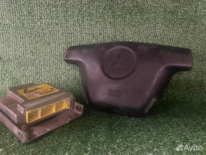 Комплект подушек безопасности Mitsubishi Lancer 9