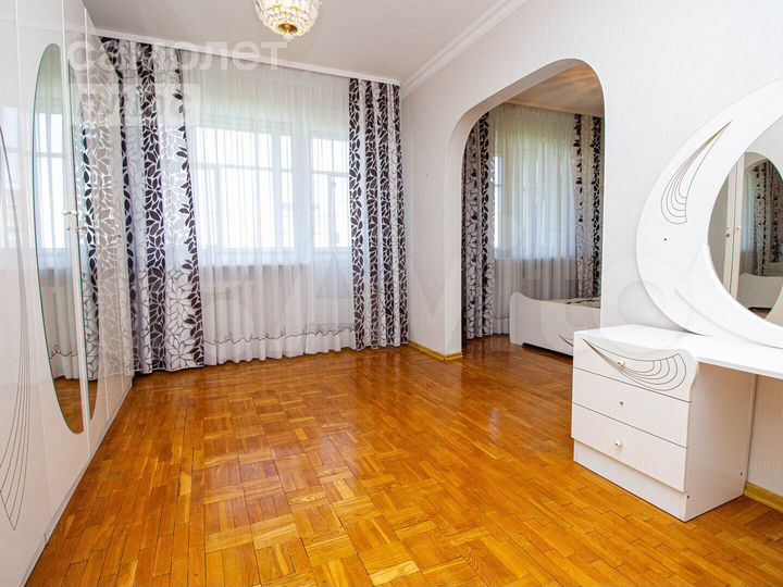 5-к. квартира, 155 м², 5/10 эт.