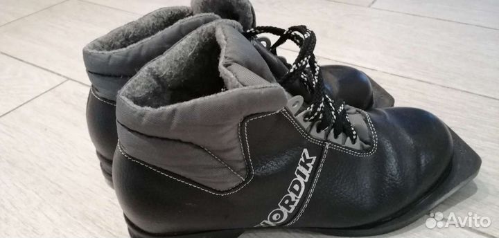 Лыжные ботинки 39 размер