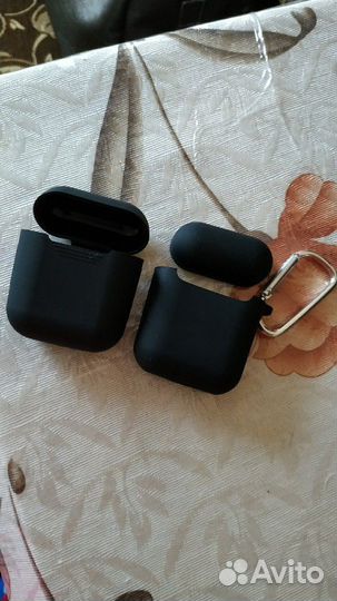Чехол для беспроводных наушников