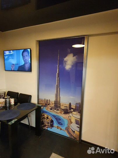 Продам межкомнатную подвесную дверь