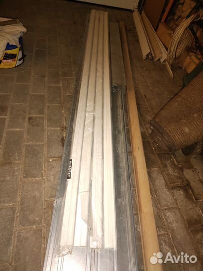 Багет для отделки интерьера (молдинг) из пу