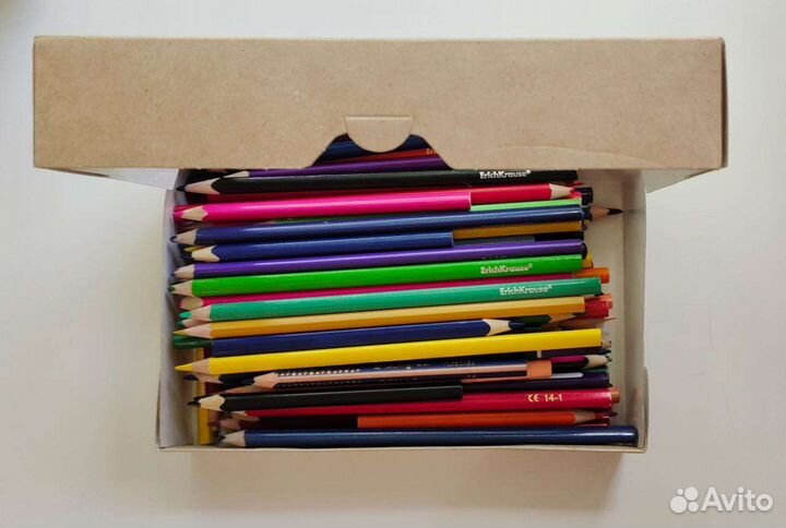 Цветные карандаши