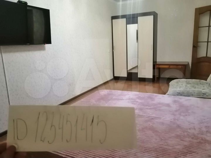 1-к. квартира, 40 м², 1/5 эт.