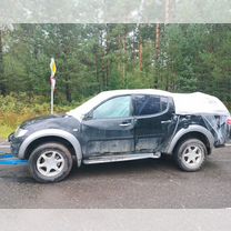 Mitsubishi L200 2.5 MT, 2010, битый, 230 000 км, с пробегом, цена 550 000 руб.