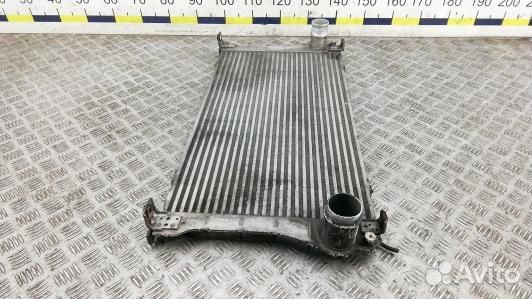 Радиатор интеркуллера toyota avensis T27 (98S15KC0