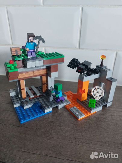 Наборы Lego Minecraft 21166, 21159, 21160