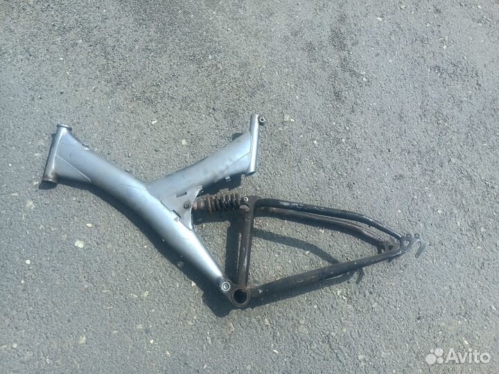 Рама от двухподвесного велосипеда
