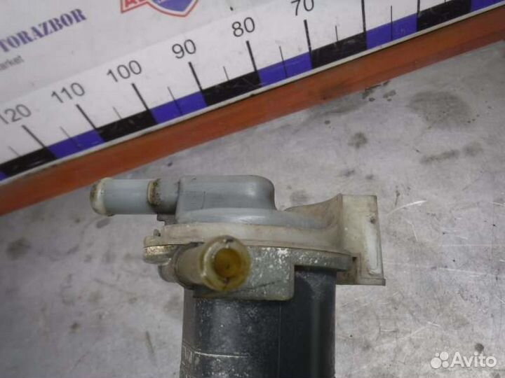 Бачок гидроусилителя Toyota Corolla 124 правый