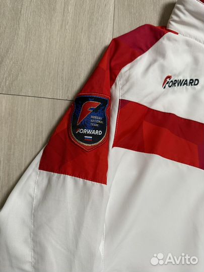 Спортивный костюм