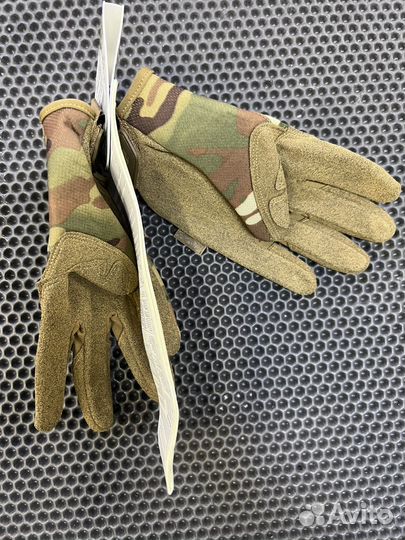 Перчатки Mechanix FastFit Multicam код fftab-78
