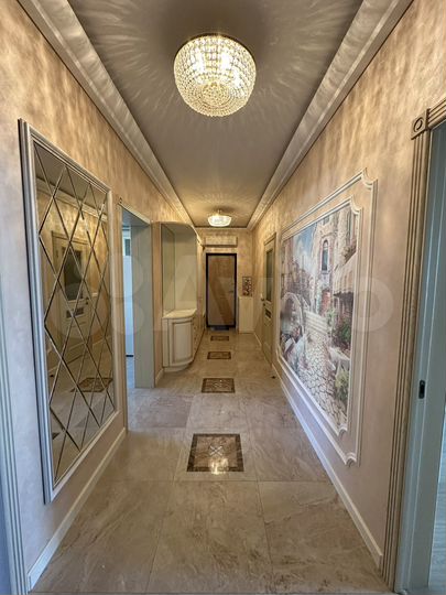 3-к. квартира, 135 м², 11/15 эт.