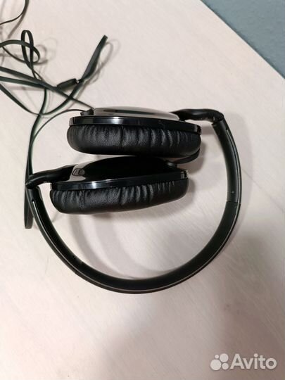 Наушники Philips накладные проводные