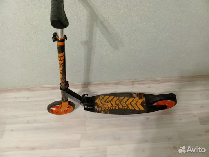 Самокат городской Rush action