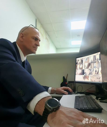 Охранник на вахту