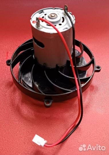 Запчасти для роботов мойщиков окон