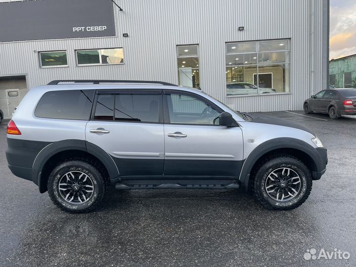 Mitsubishi Pajero Sport 2.5 AT, 2011, 139 500 км