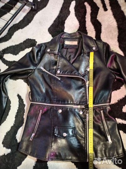 Кожаная куртка косуха женская