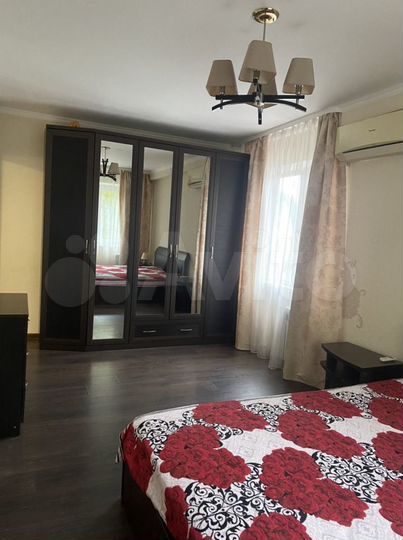 2-к. квартира, 49 м², 2/5 эт.