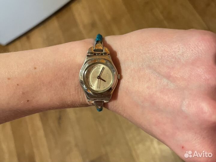 Часы swatch женские