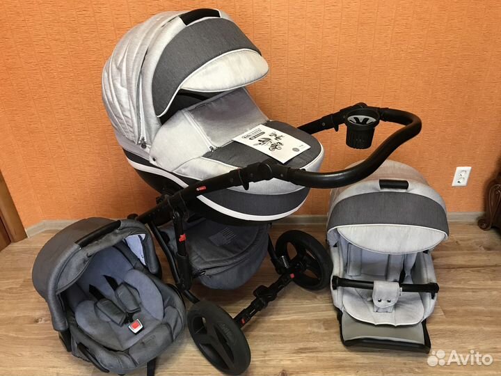 Детская коляска 3 в 1