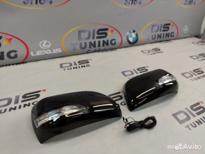 Накладки зеркал с поворотником LC200 2008-2011г