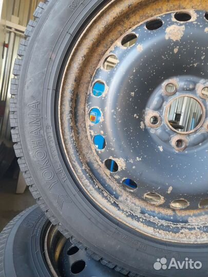 R16 Yokohama Ice Guard F700S 205/55, PCD 5x115 DIA 56