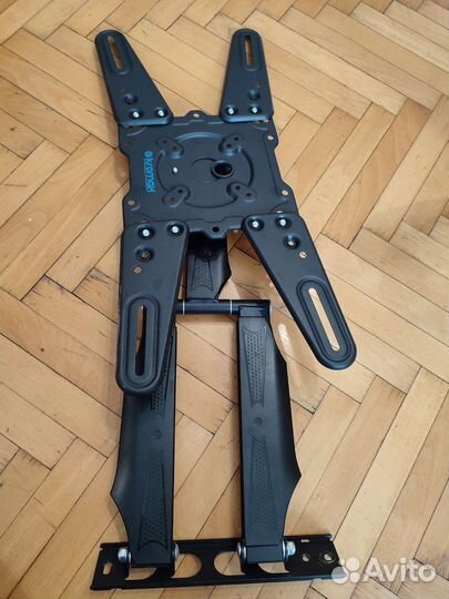 Кронштейн для телевизора