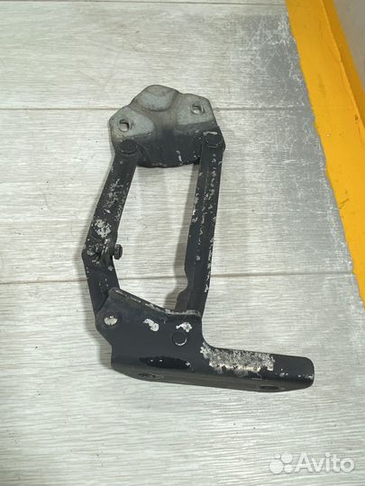 Петли капота volkswagen touran