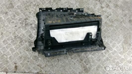 Бардачок (вещевой ящик) hyundai santa FE 3 (72F01I