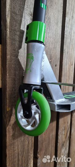 Трюковой самокат