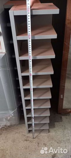 Полки угловые б.у