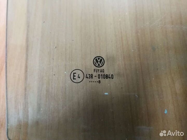 Vw polo стекло двери задней правой