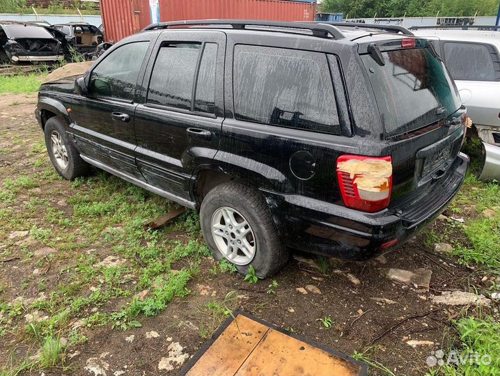 В разборе Jeep grand cherokee wj