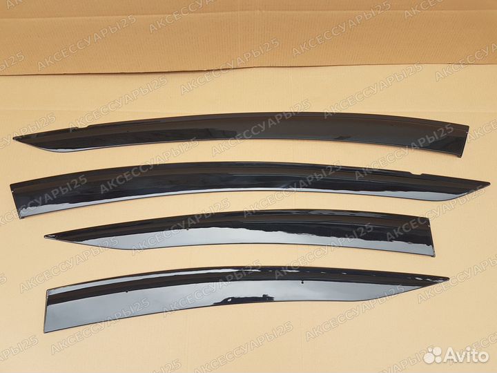 Ветровики комплект Toyota Aqua (Аква) 2011-2020г