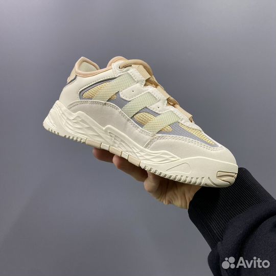 Кроссовки Adidas Niteball beige c 31eur по 36eur