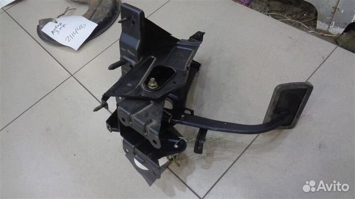 Педаль тормоза Land Rover Range Rover 2 1994-2002