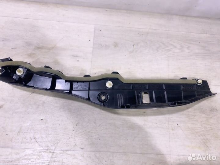 Накладка на дверь передняя левая Lexus Gs 2015