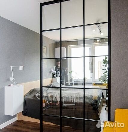 Стеклянная перегородка