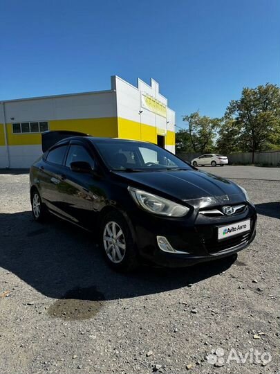 Hyundai Solaris 1.4 AT, 2013, 205 000 км