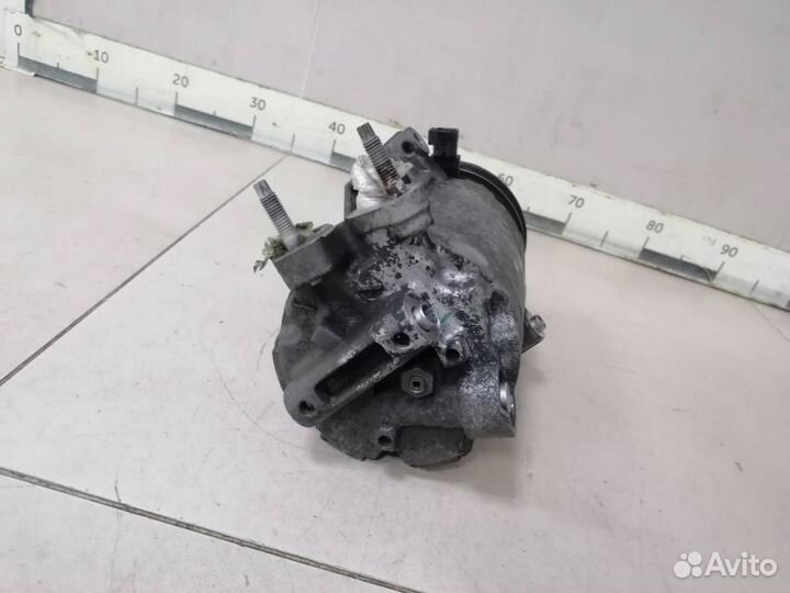 Компрессор кондиционера Ford Kuga
