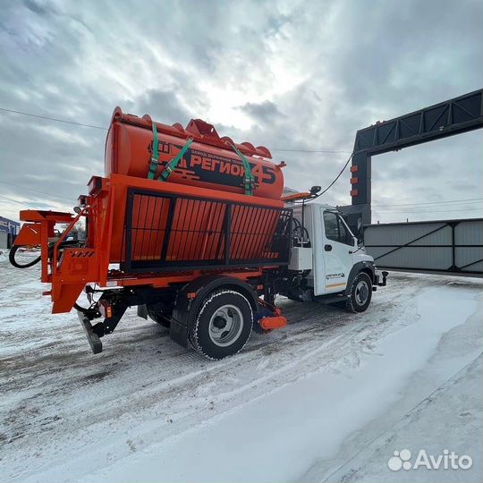 Комбинированная дорожная машина газ-с41r13