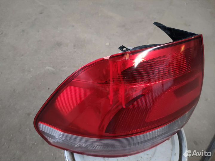 Задний фонарь polo sedan