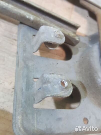 Электростеклоподъемник передний левый Chrysler Lhs